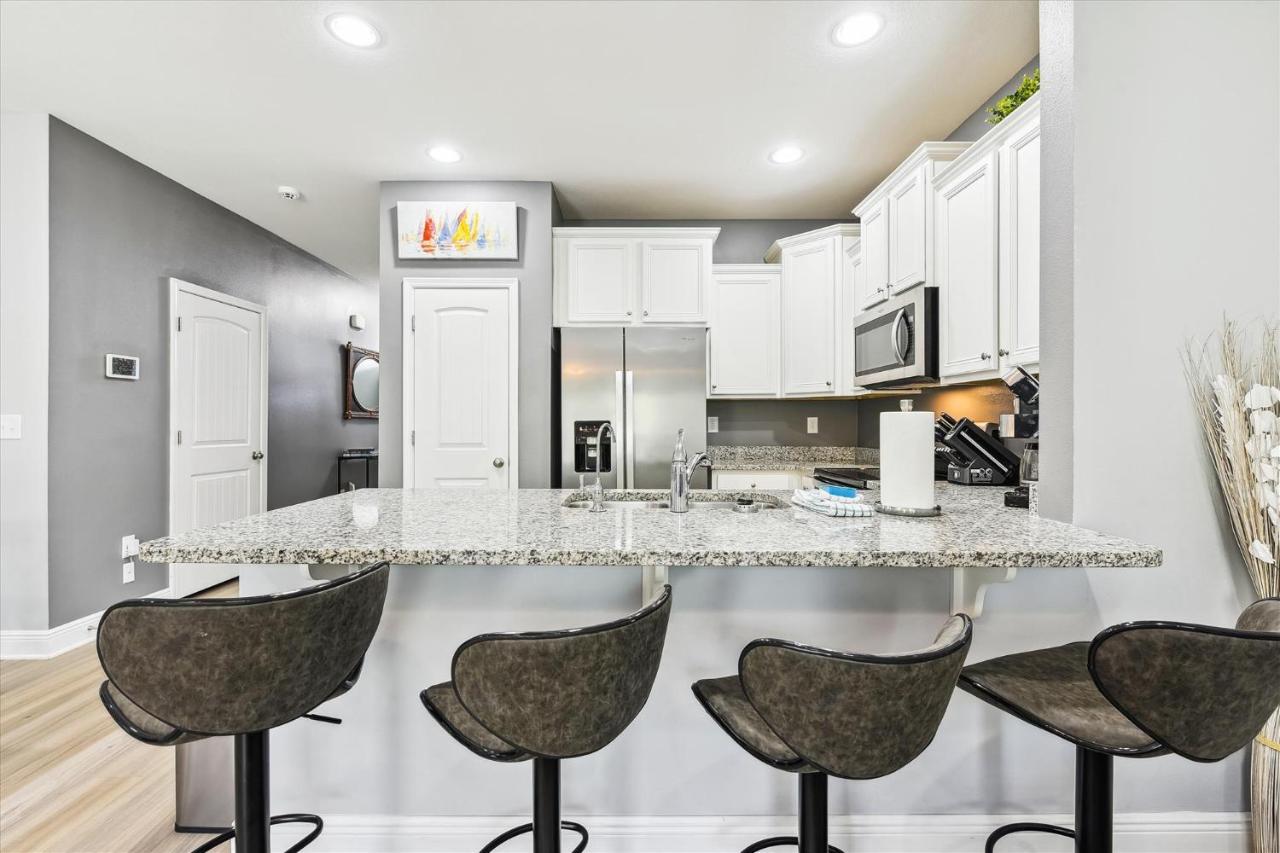 Holiday home 7664 Shadow - Happy Horizons - 3 Bedroom Sleeps 9 Townhouse